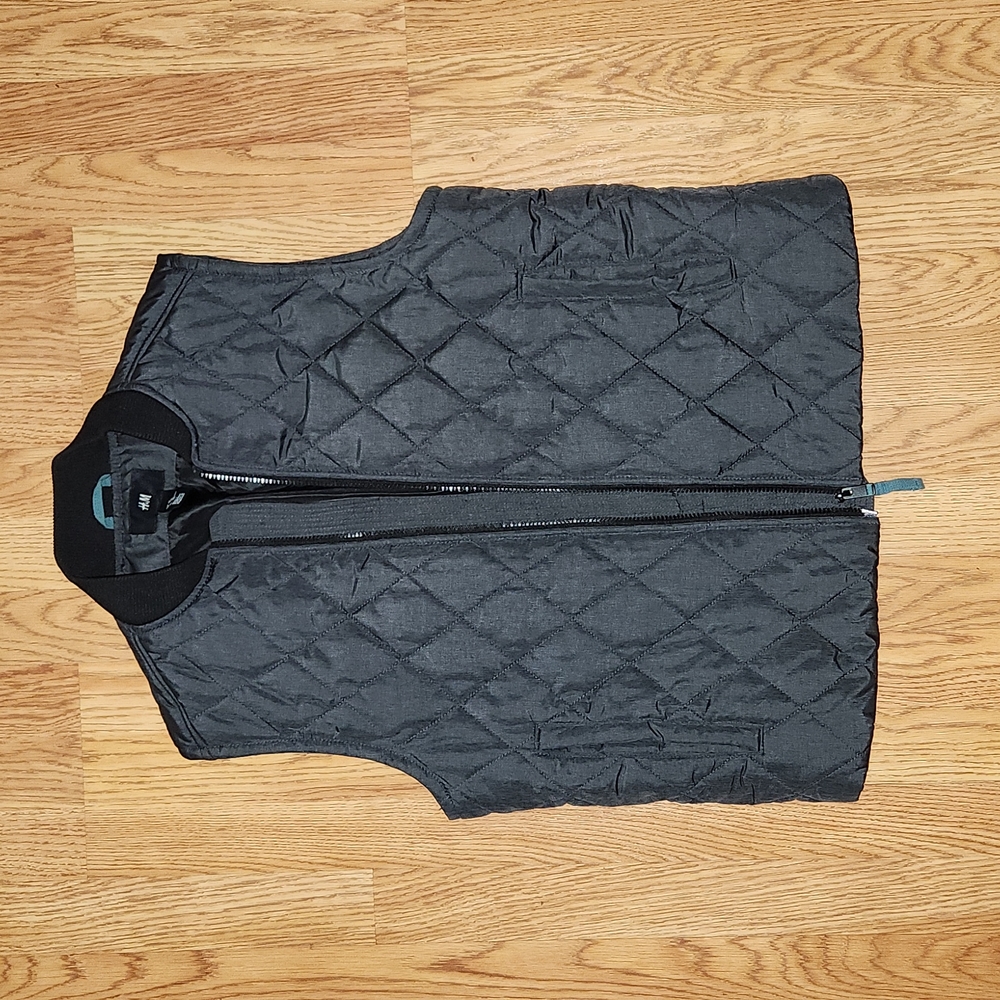 H&M dark gray vest size 42R
